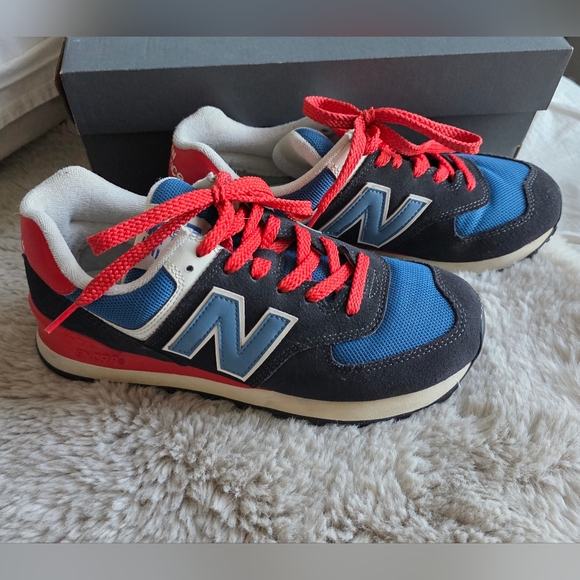 New Balance 574  Phantom Blue Blast Red Sneakers - Picture 1 of 9